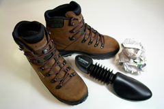 Lowa z8n sales gtx boot black
