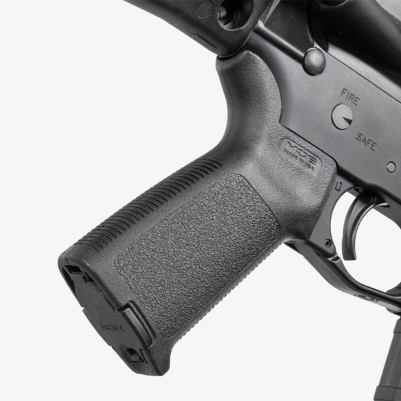 Magpul Moe Grip ar15 m4 01 mag415-blk Mounted Millbrook Tactical LEAF Program Canada