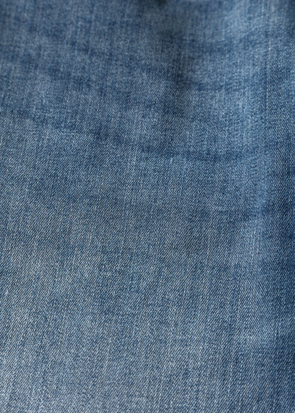 DUER Performance Denim Relaxed Taper Tidal MFLR5021 Closeup Millbrook Tactical LEAF Program